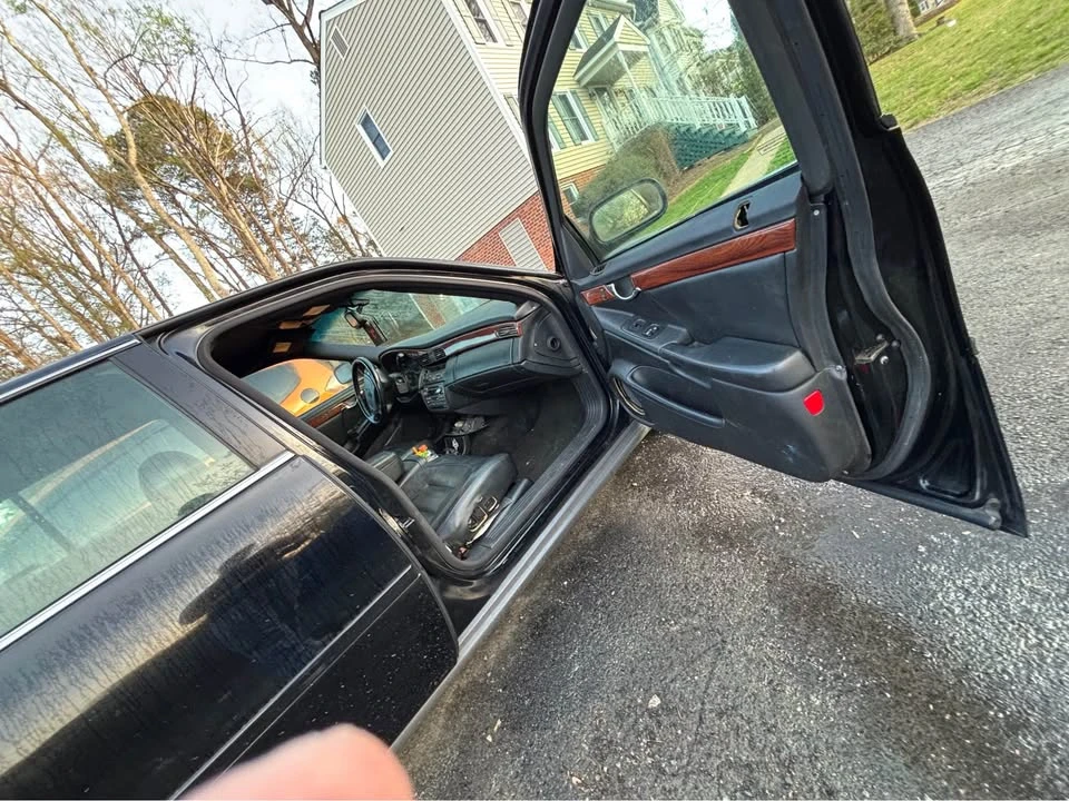 2003 Cadillac DeVille 8th Gen - Image 3 of 12