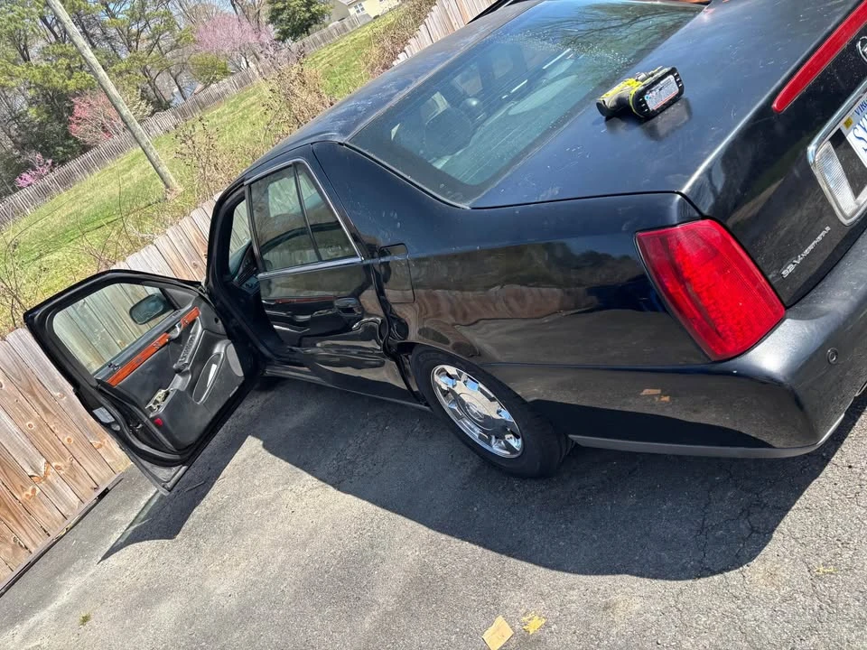 2003 Cadillac DeVille 8th Gen - Image 9 of 12
