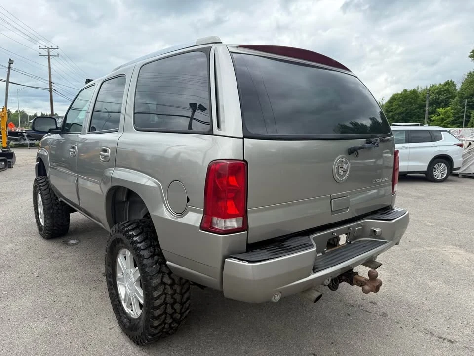 2003 Cadillac Escalade & EXT 2nd Gen - Image 4 of 14