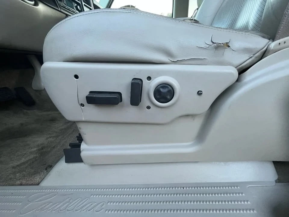 2003 Cadillac Escalade & EXT 2nd Gen - Image 16 of 20