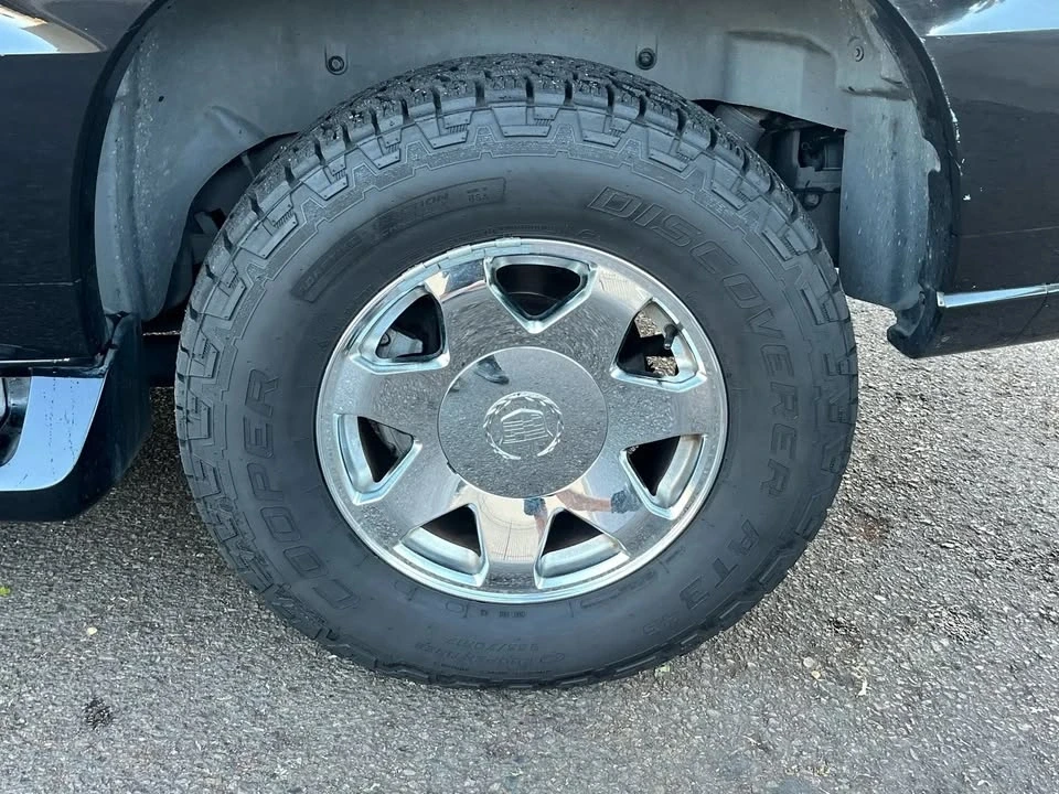 2003 Cadillac Escalade & EXT 2nd Gen - Image 8 of 20
