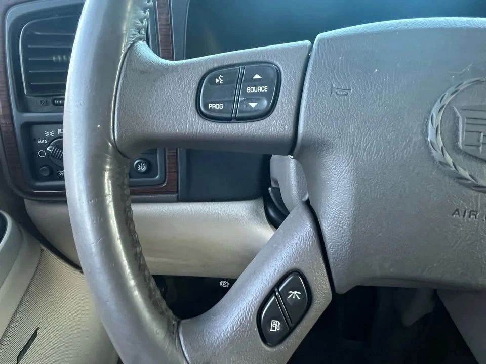 2003 Cadillac Escalade & EXT 2nd Gen - Image 17 of 20