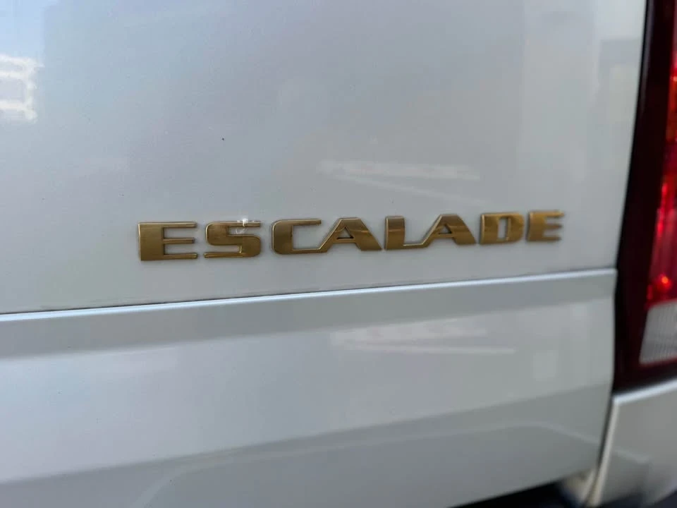 2003 Cadillac Escalade & EXT 2nd Gen - Image 15 of 20