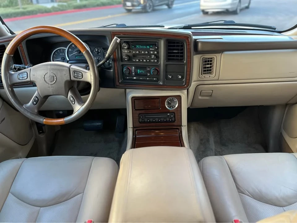 2003 Cadillac Escalade & EXT 2nd Gen - Image 18 of 20