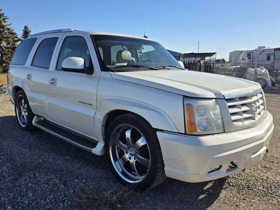 2003 Cadillac Escalade & EXT 2nd Gen - Image 4 of 9