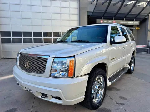 2003 Cadillac Escalade
