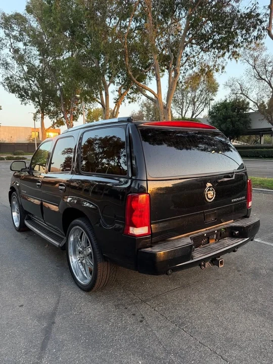 2003 Cadillac Escalade & EXT 2nd Gen - Image 6 of 15
