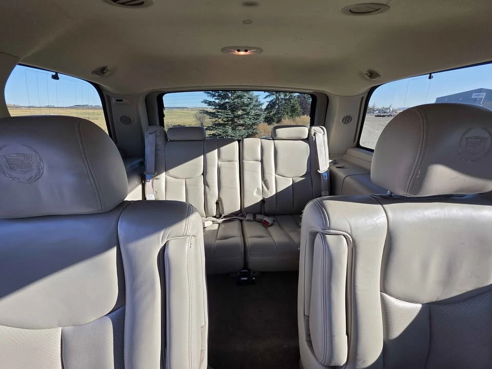 2003 Cadillac Escalade & EXT 2nd Gen - Image 7 of 7