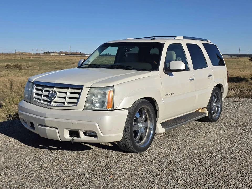 2003 Cadillac Escalade & EXT 2nd Gen - Image 2 of 7