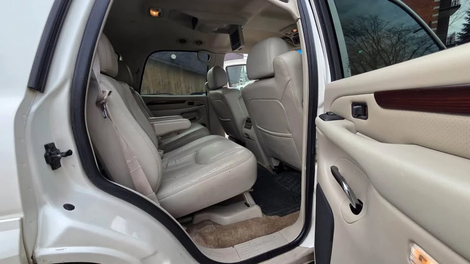 2003 Cadillac Escalade & EXT 2nd Gen - Image 15 of 18