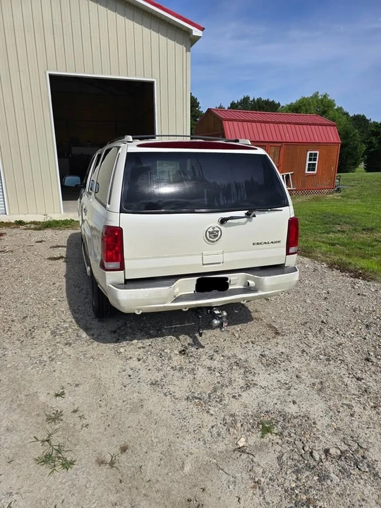 2003 Cadillac Escalade & EXT 2nd Gen - Image 3 of 10