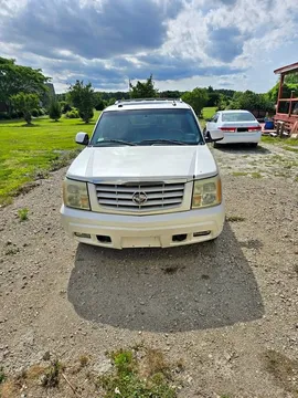 2003 Cadillac Escalade