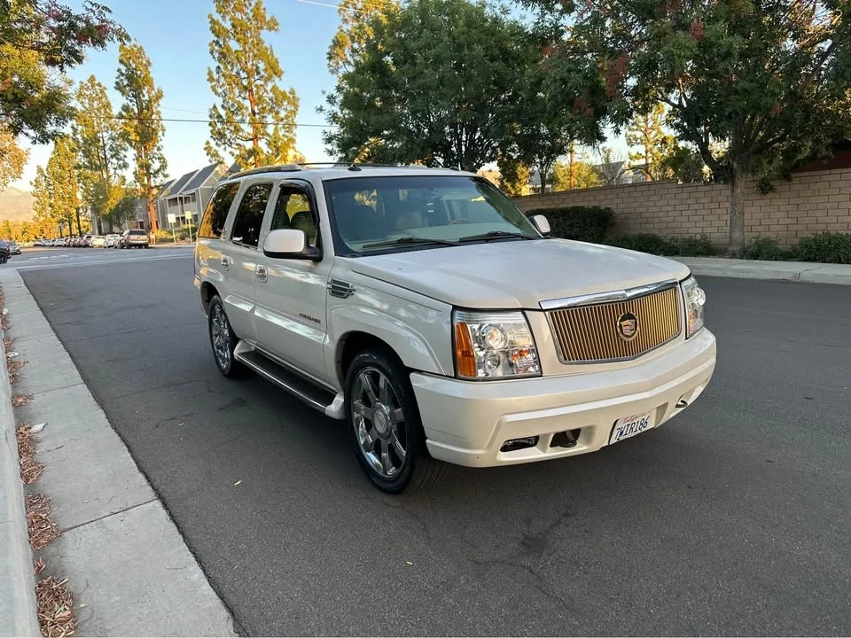 2003 Cadillac Escalade & EXT 2nd Gen - Image 6 of 13