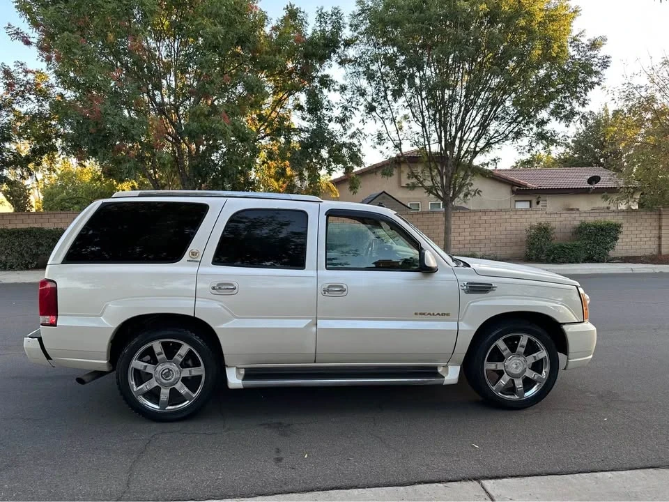 2003 Cadillac Escalade & EXT 2nd Gen - Image 5 of 13