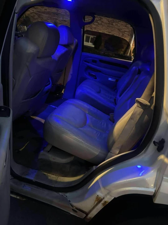 2003 Cadillac Escalade & EXT 2nd Gen - Image 7 of 17