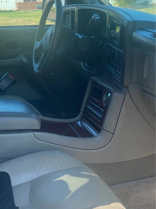 2003 Cadillac Escalade & EXT 2nd Gen - Image 5 of 9