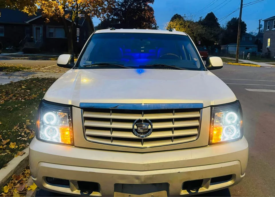 2003 Cadillac Escalade & EXT 2nd Gen - Image 16 of 17