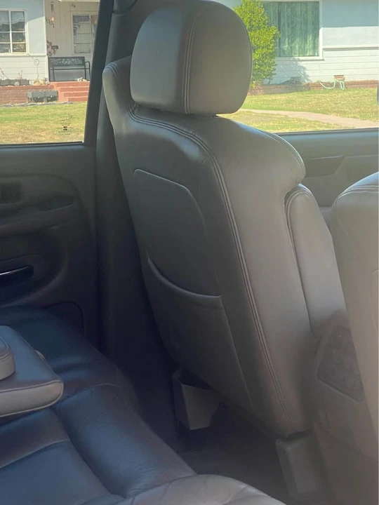 2003 Cadillac Escalade & EXT 2nd Gen - Image 6 of 9