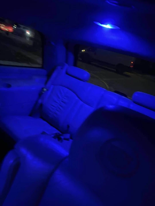 2003 Cadillac Escalade & EXT 2nd Gen - Image 8 of 17