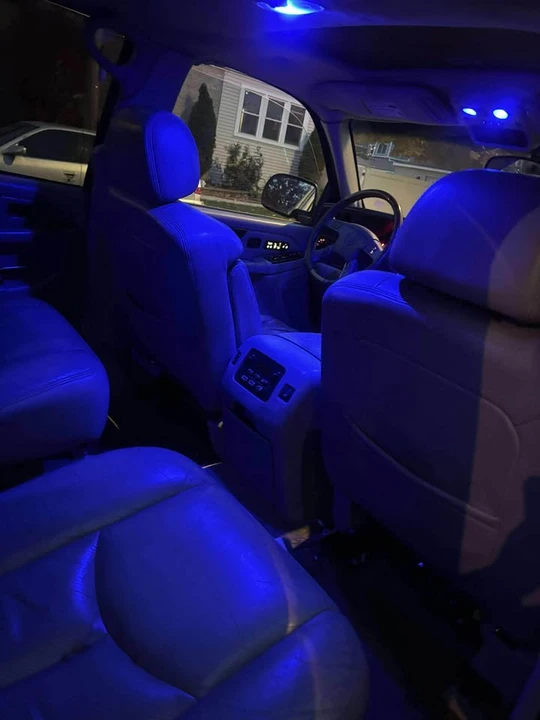 2003 Cadillac Escalade & EXT 2nd Gen - Image 5 of 17