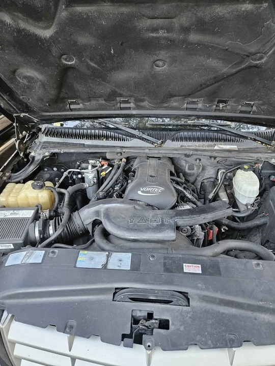 2003 Cadillac Escalade & EXT 2nd Gen - Image 5 of 11