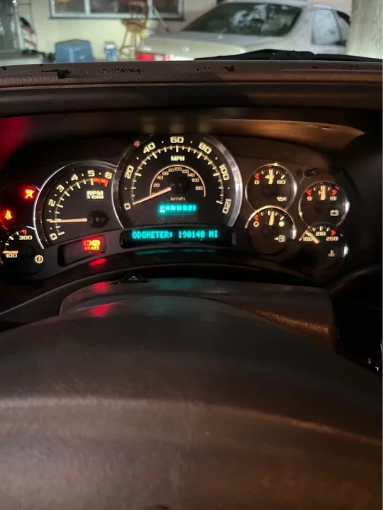 2003 Cadillac Escalade & EXT 2nd Gen - Image 11 of 11