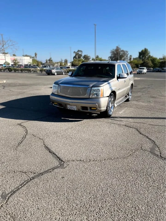 2003 Cadillac Escalade & EXT 2nd Gen - Image 5 of 11