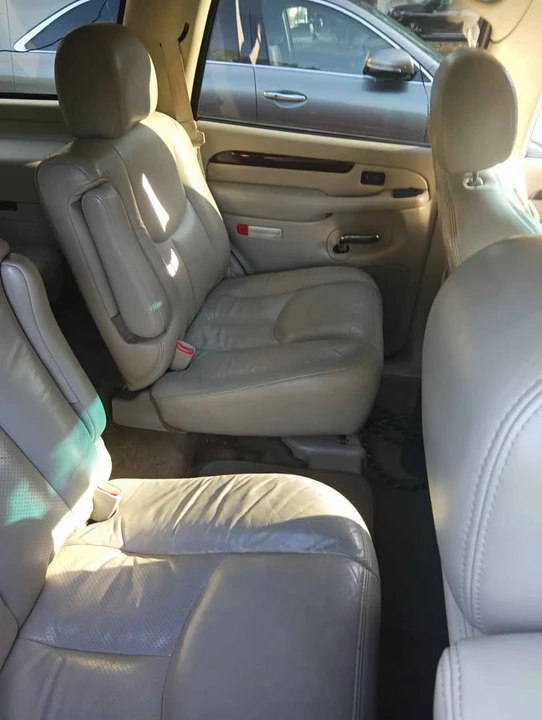 2003 Cadillac Escalade & EXT 2nd Gen - Image 4 of 6
