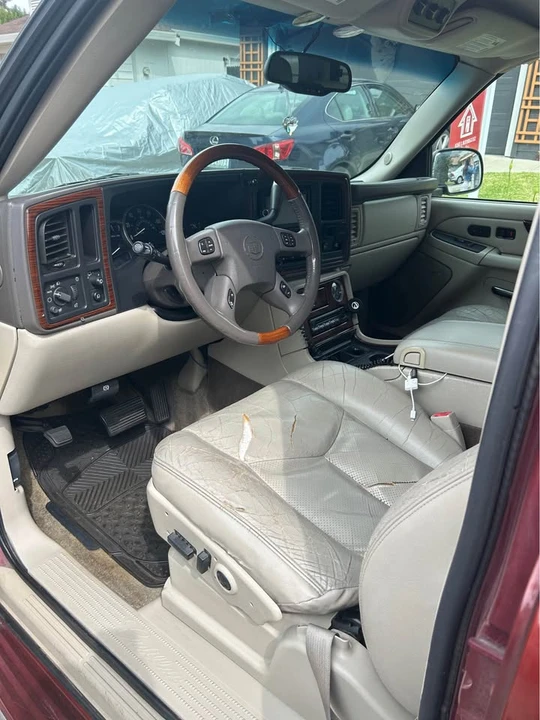2003 Cadillac Escalade & EXT 2nd Gen - Image 6 of 8