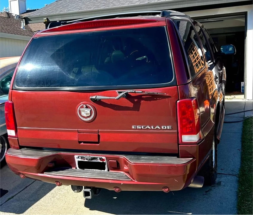 2003 Cadillac Escalade & EXT 2nd Gen - Image 4 of 8