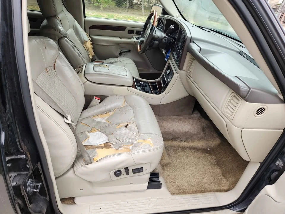 2003 Cadillac Escalade & EXT 2nd Gen - Image 4 of 6
