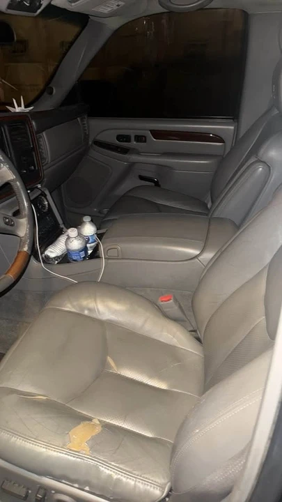 2003 Cadillac Escalade & EXT 2nd Gen - Image 4 of 4