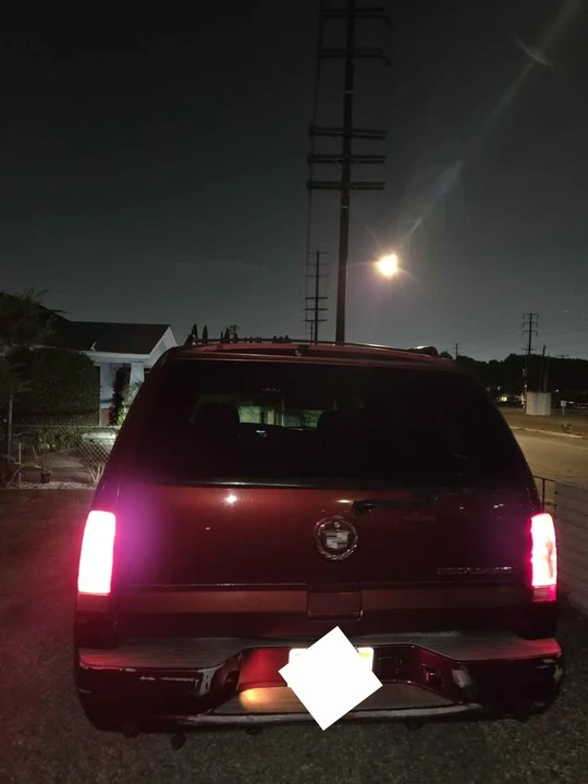 2003 Cadillac Escalade & EXT 2nd Gen - Image 4 of 4
