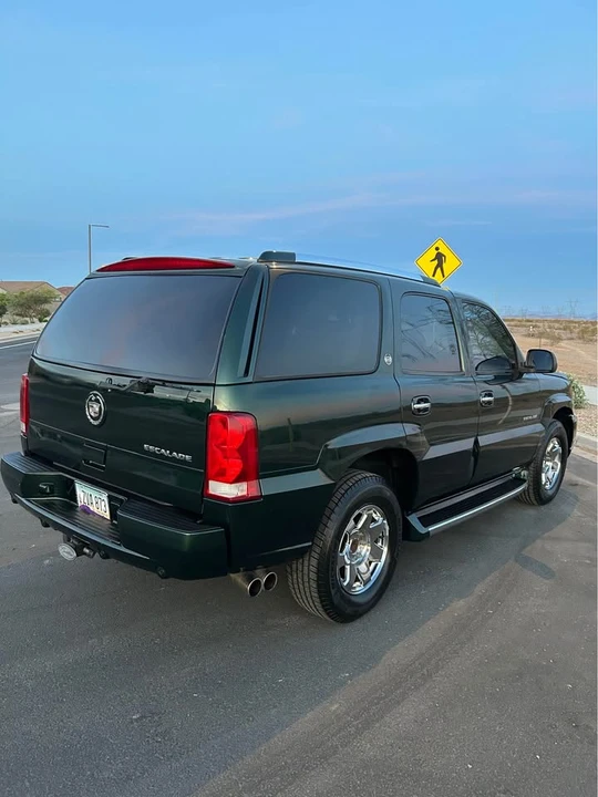 2003 Cadillac Escalade & EXT 2nd Gen - Image 3 of 14