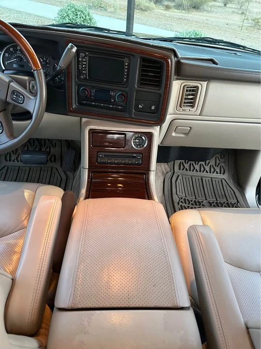 2003 Cadillac Escalade & EXT 2nd Gen - Image 7 of 14