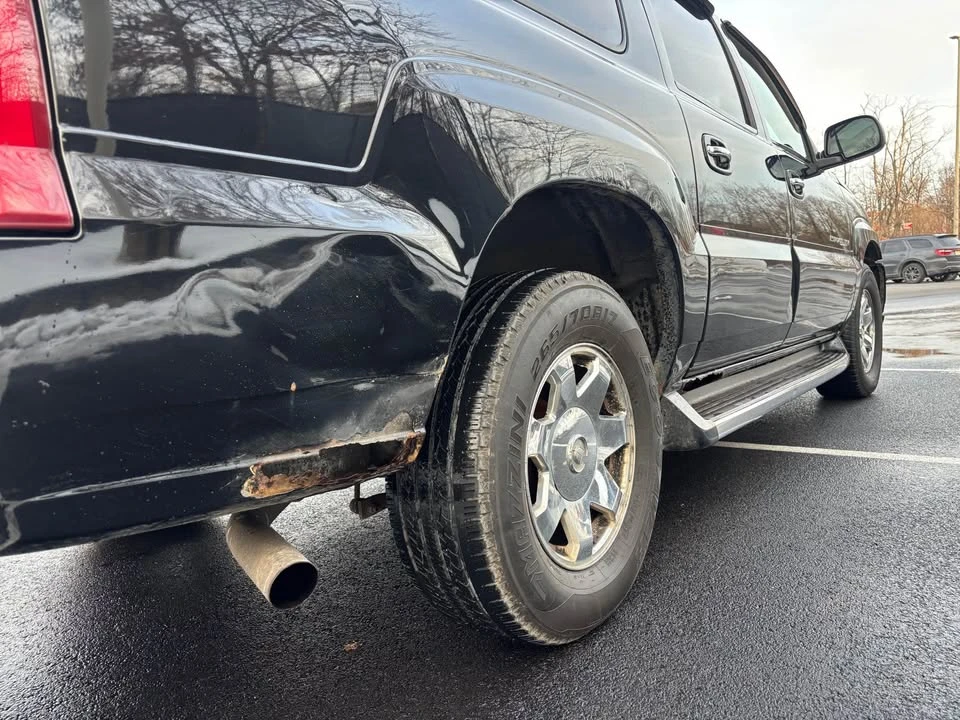 2003 Cadillac Escalade & EXT 2nd Gen - Image 6 of 15