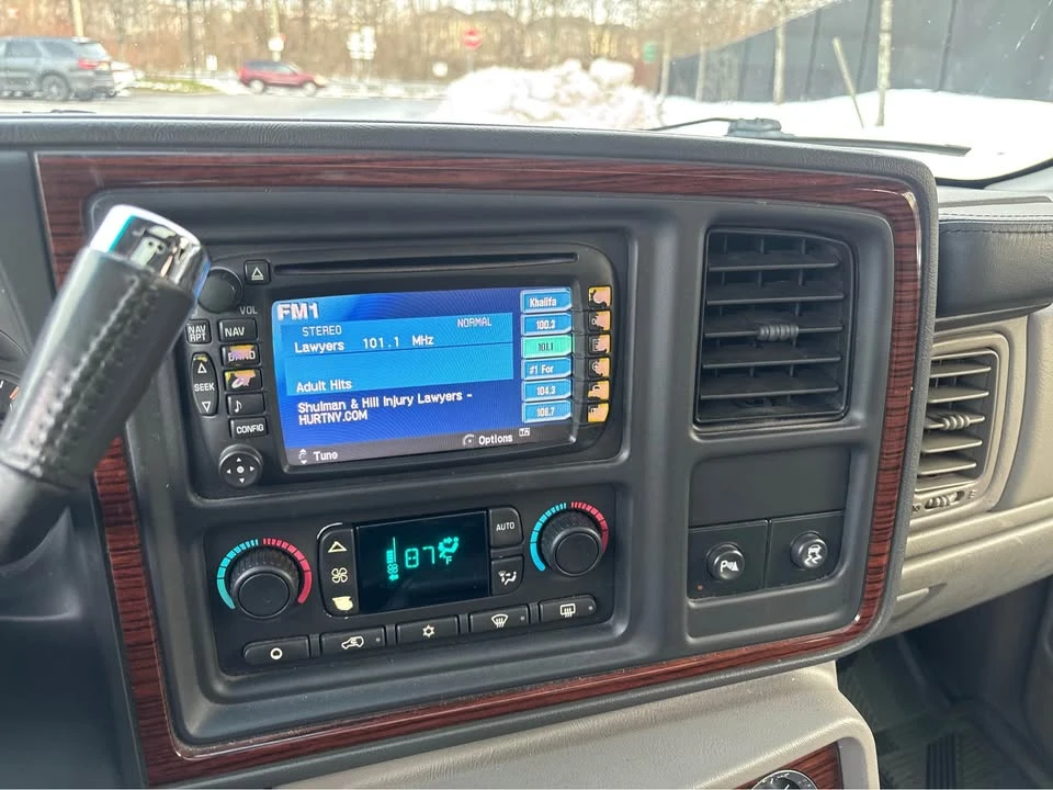 2003 Cadillac Escalade & EXT 2nd Gen - Image 14 of 15