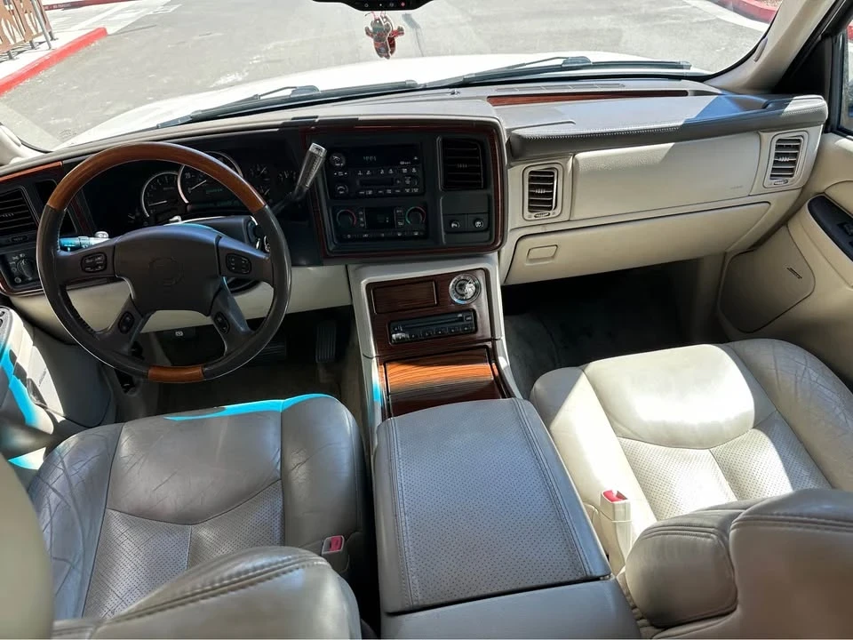 2003 Cadillac Escalade & EXT 2nd Gen - Image 8 of 19