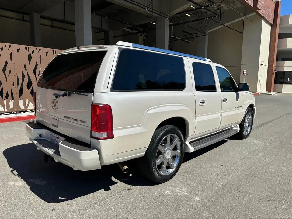 2003 Cadillac Escalade & EXT 2nd Gen - Image 2 of 19