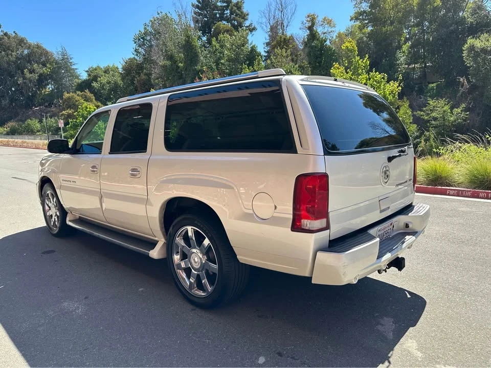 2003 Cadillac Escalade & EXT 2nd Gen - Image 3 of 19