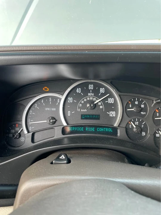 2003 Cadillac Escalade & EXT 2nd Gen - Image 9 of 10