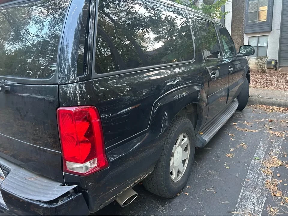 2003 Cadillac Escalade & EXT 2nd Gen - Image 6 of 9