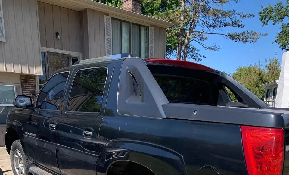 2003 Cadillac Escalade & EXT 2nd Gen - Image 4 of 4
