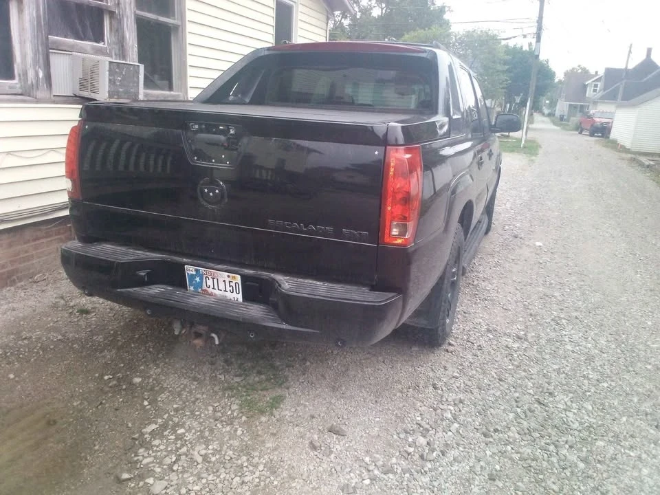 2003 Cadillac Escalade & EXT 2nd Gen - Image 3 of 7