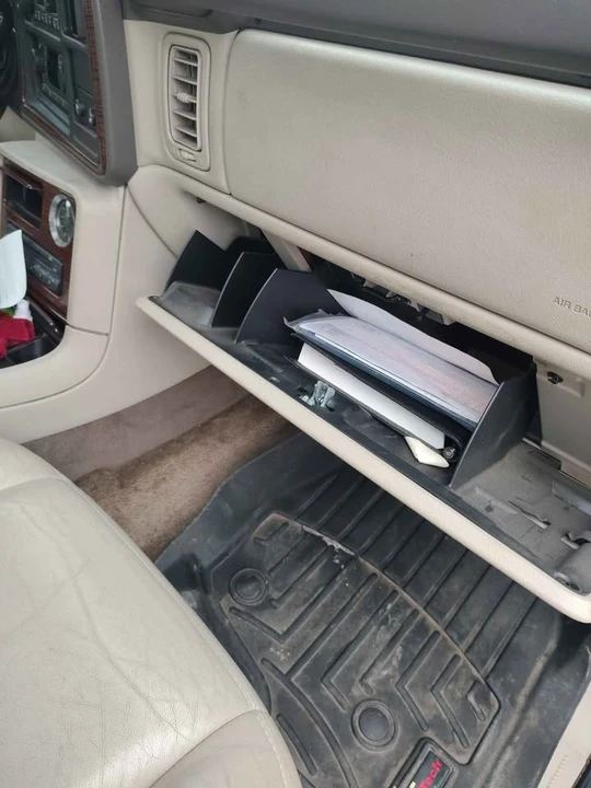 2003 Cadillac Escalade & EXT 2nd Gen - Image 6 of 9
