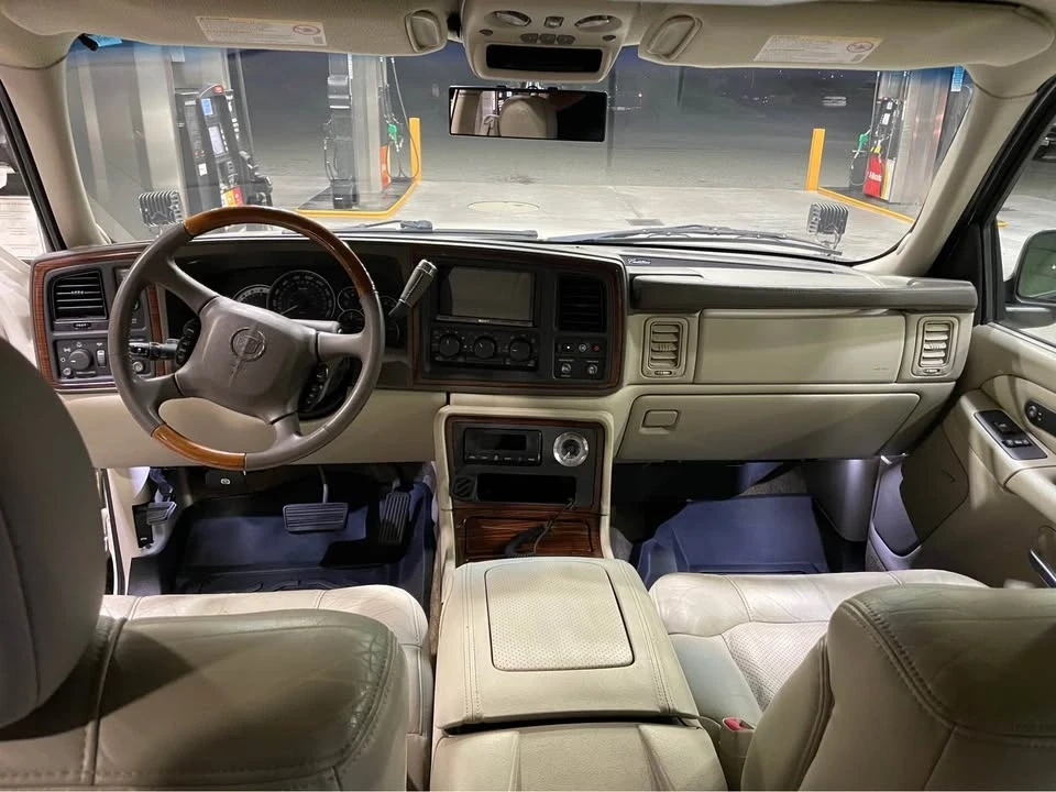 2003 Cadillac Escalade & EXT 2nd Gen - Image 6 of 18
