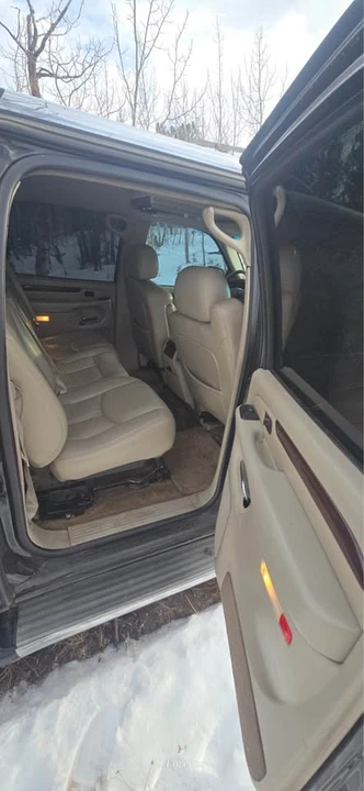 2003 Cadillac Escalade & EXT 2nd Gen - Image 8 of 12