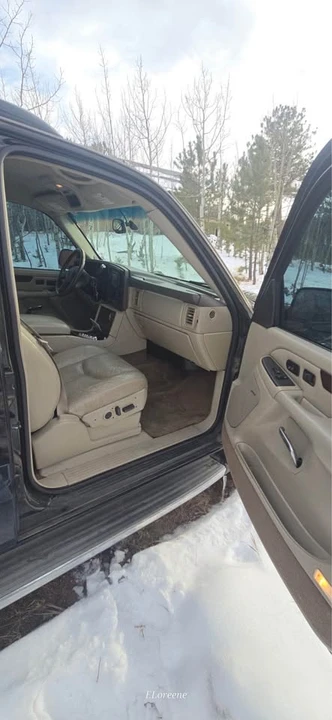 2003 Cadillac Escalade & EXT 2nd Gen - Image 6 of 12