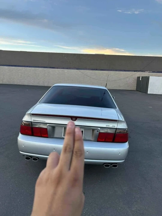 2003 Cadillac Seville - Image 2 of 6