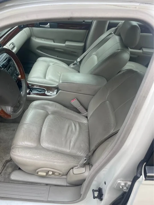 2003 Cadillac STS - Image 9 of 12